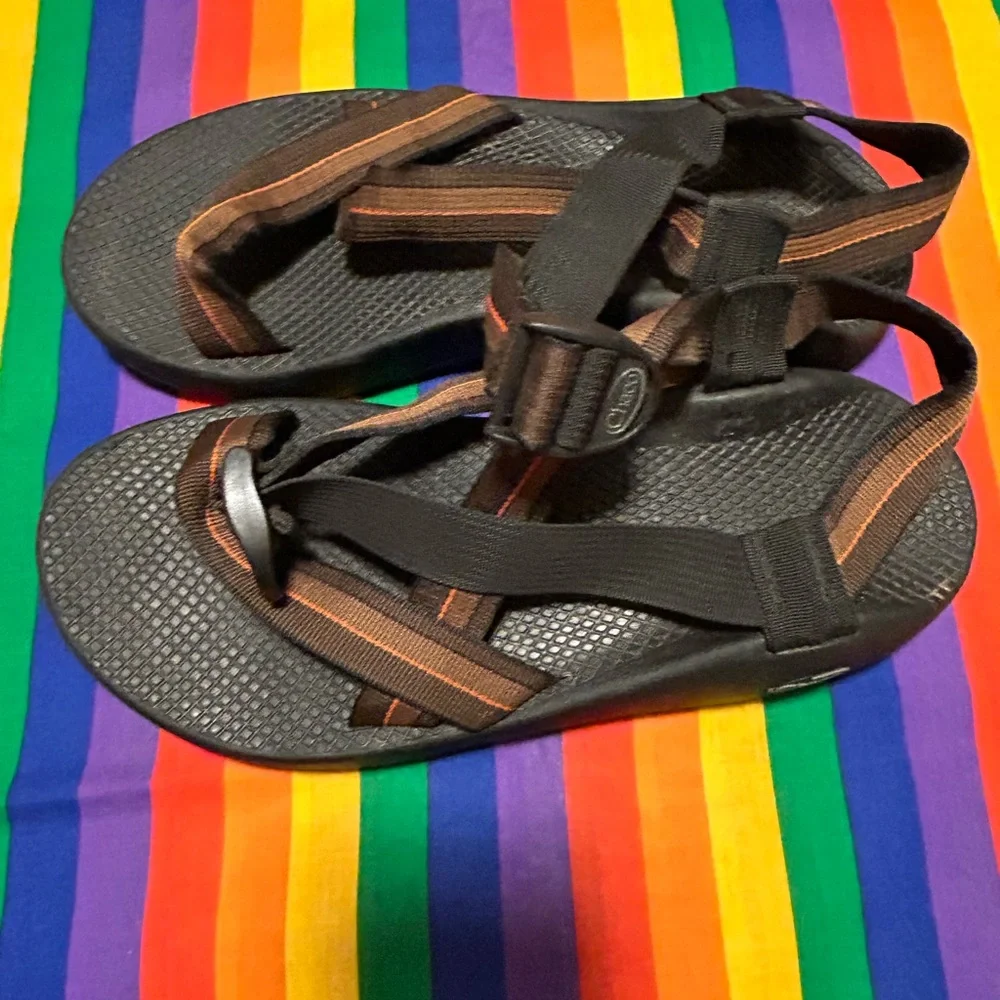 Mens Chaco sandals 10